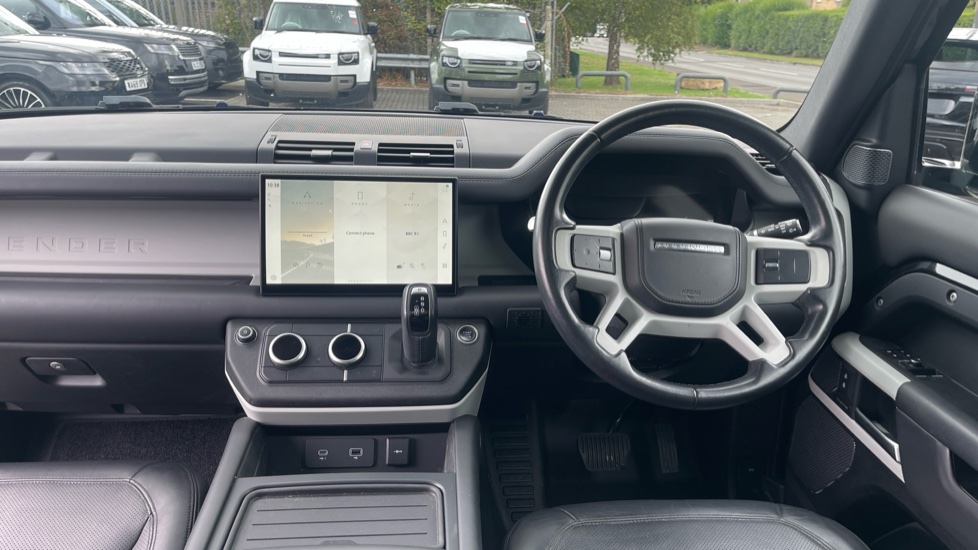 Land Rover Defender 3.0 D250 HSE 90 3dr Auto Diesel Estate - Image 9