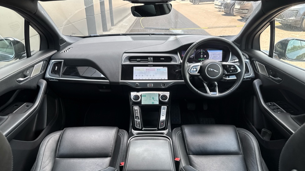 Jaguar I-Pace 294kW EV400 SE 90kWh 5dr Auto Electric Estate - Image 9