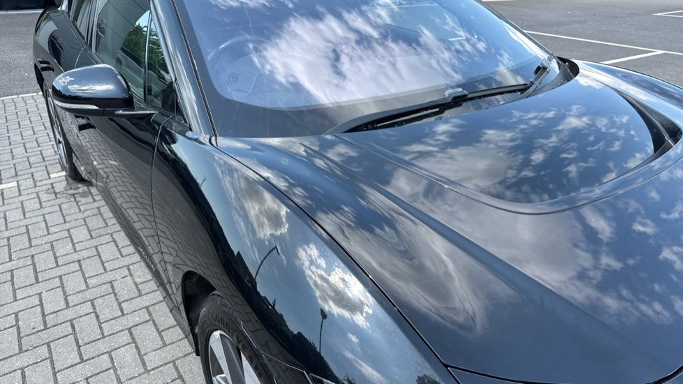 Jaguar I-Pace 294kW EV400 SE 90kWh 5dr Auto Electric Estate - Image 23