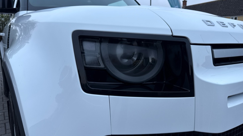 Land Rover Defender 90 Diesel 3.0 D250 Hard Top S Auto [3 Seat] - Image 17