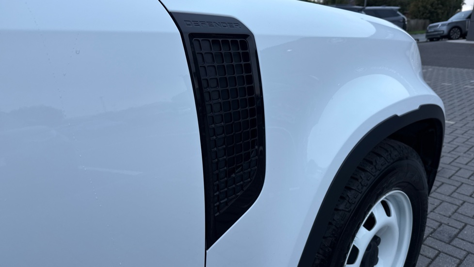 Land Rover Defender 90 Diesel 3.0 D250 Hard Top S Auto [3 Seat] - Image 24