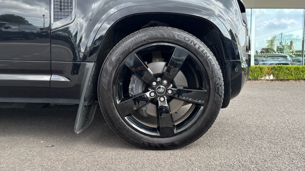 Land Rover Defender 110 Diesel 3.0 D300 Hard Top X-Dynamic HSE Auto - Image 8