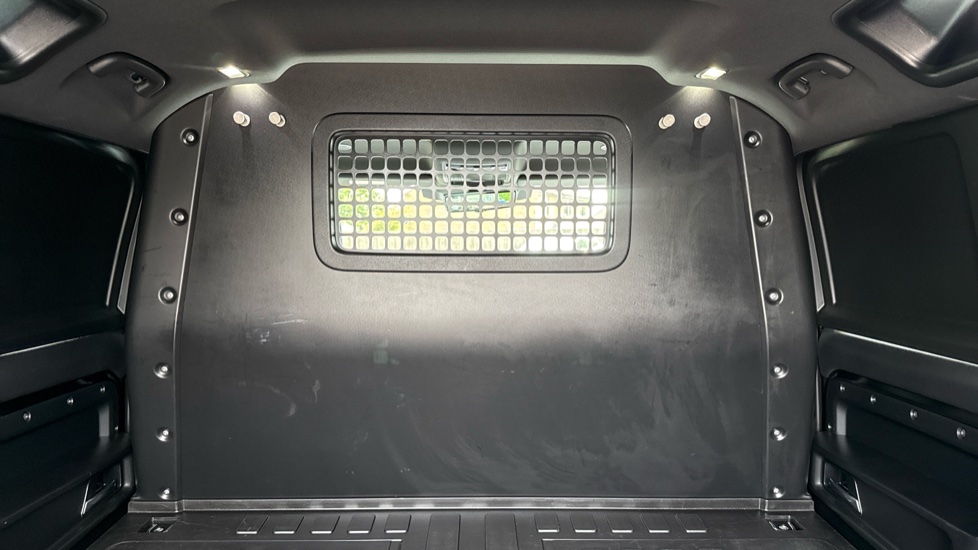 Land Rover Defender 110 Diesel 3.0 D300 Hard Top X-Dynamic HSE Auto - Image 18