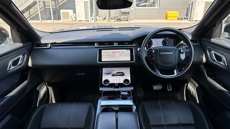 Land Rover Range Rover Velar 2.0 D180 R-Dynamic SE 5dr Auto Diesel Estate - Image 9