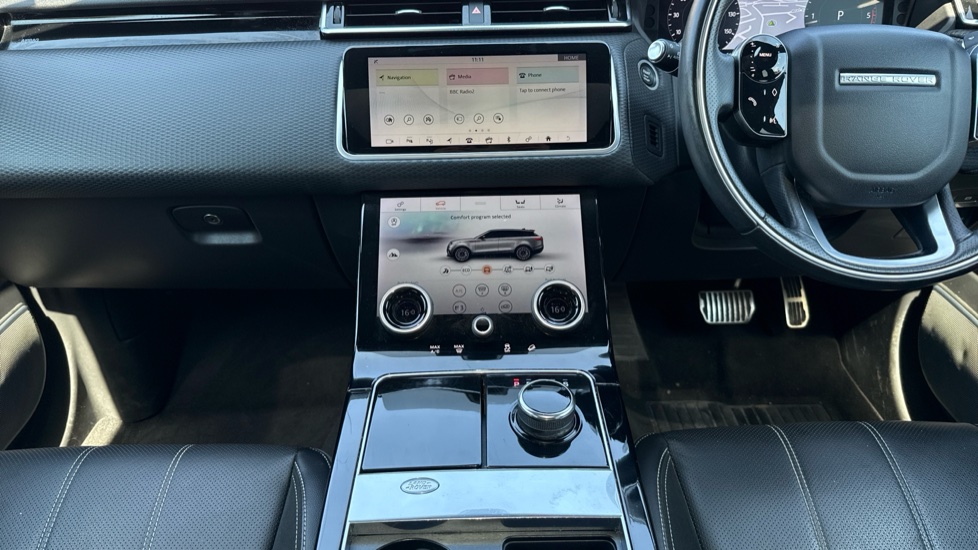 Land Rover Range Rover Velar 2.0 D180 R-Dynamic SE 5dr Auto Diesel Estate - Image 14