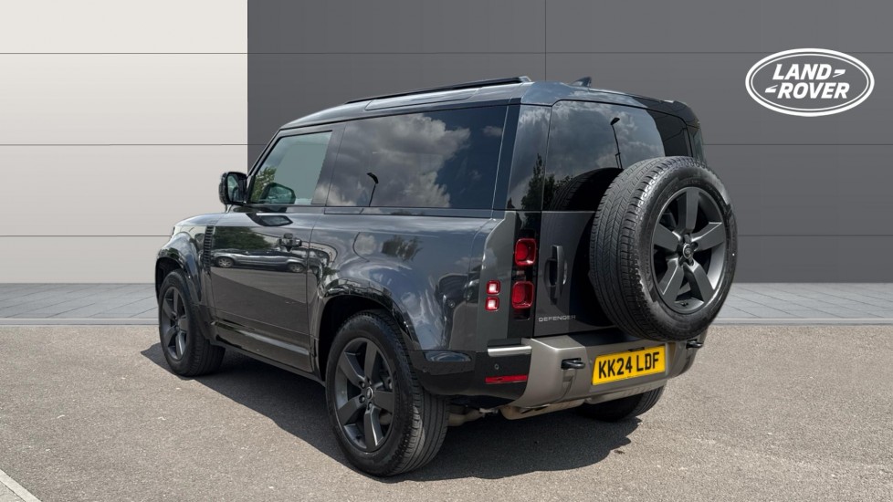 Land Rover Defender 3.0 D250 X-Dynamic HSE 90 3dr Auto Diesel Estate - Image 2
