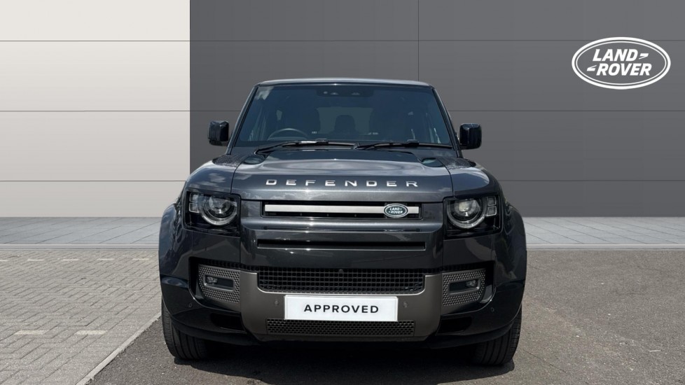 Land Rover Defender 3.0 D250 X-Dynamic HSE 90 3dr Auto Diesel Estate - Image 7