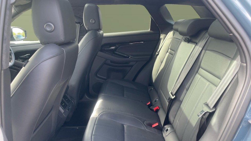 Land Rover Range Rover Evoque 2.0 D200 Autobiography 5dr Auto [Revised] Diesel Hatchback - Image 4