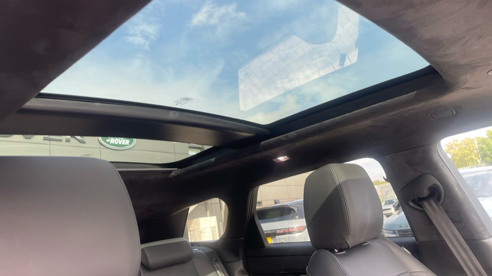 Land Rover Range Rover Evoque 2.0 D200 Autobiography 5dr Auto [Revised] Diesel Hatchback - Image 24