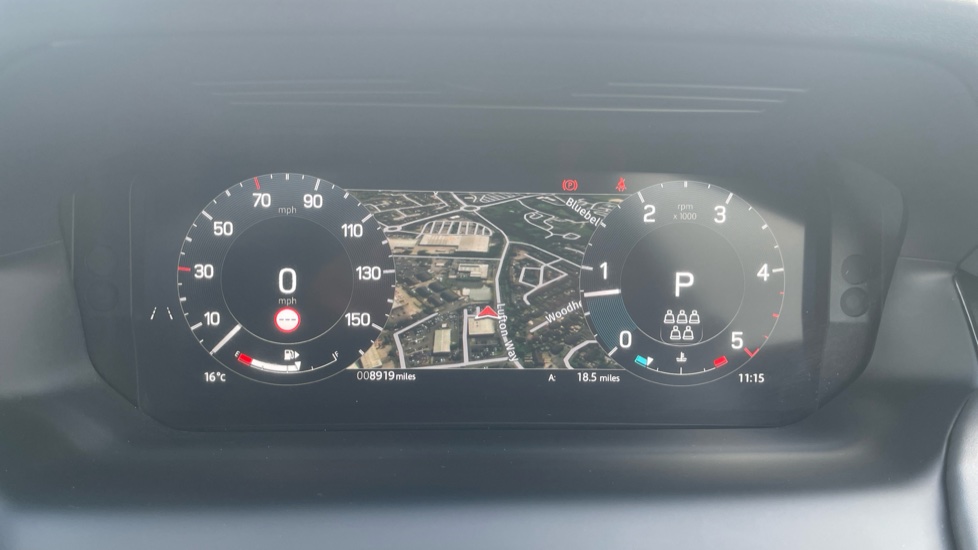 Land Rover Discovery Sport 2.0 D200 Dynamic HSE 5dr Auto [7 Seat] Diesel Station Wagon - Image 16