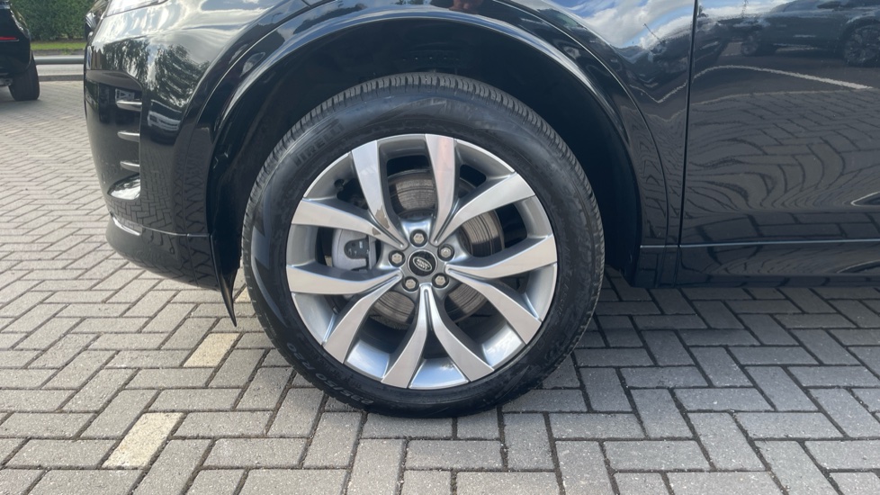 Land Rover Discovery Sport 2.0 D200 Dynamic HSE 5dr Auto [7 Seat] Diesel Station Wagon - Image 21