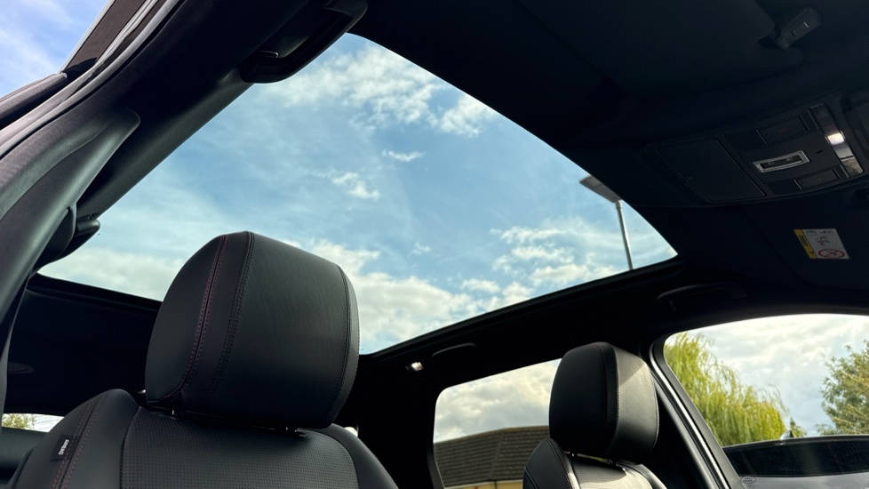 Land Rover Discovery Sport 2.0 D240 R-Dynamic HSE 5dr Auto Diesel Station Wagon - Image 21