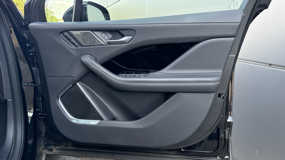 Jaguar I-Pace 294kW EV400 Sport 90kWh 5dr Auto Electric Estate - Image 29