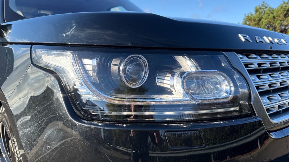 Land Rover Range Rover 5.0 V8 Supercharged Autobiography 4dr Auto [SS] Petrol Estate - Image 17