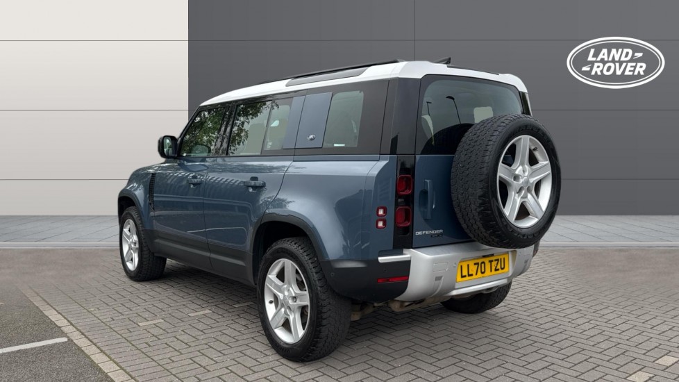 Land Rover Defender 2.0 D240 SE 110 5dr Auto Diesel Estate - Image 2