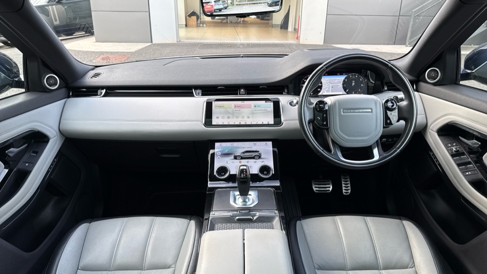 Land Rover Range Rover Evoque 2.0 P250 First Edition 5dr Auto Petrol Hatchback - Image 9