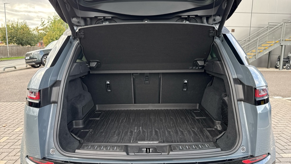 Land Rover Range Rover Evoque 2.0 P250 First Edition 5dr Auto Petrol Hatchback - Image 10