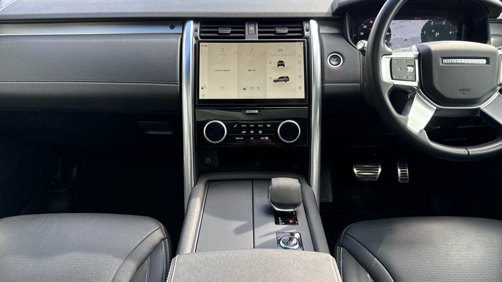 Land Rover Discovery 3.0 D250 R-Dynamic S 5dr Auto Diesel Station Wagon - Image 14