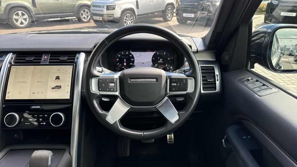 Land Rover Discovery 3.0 D250 R-Dynamic S 5dr Auto Diesel Station Wagon - Image 15