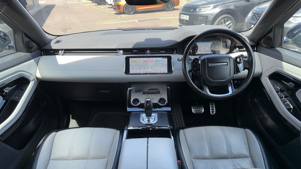 Land Rover Range Rover Evoque 2.0 P250 R-Dynamic SE 5dr Auto Petrol Hatchback - Image 9