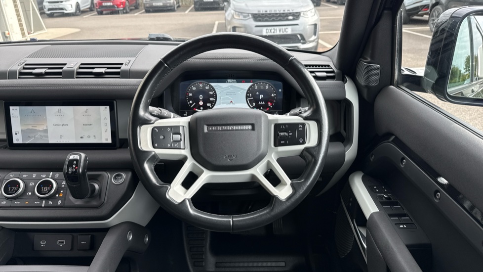 Land Rover Defender 3.0 D250 XS Edition 110 5dr Auto Diesel Estate - Image 15