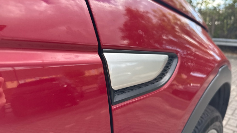 Land Rover Discovery Sport 2.0 TD4 180 HSE Luxury 5dr Auto Diesel Station Wagon - Image 24