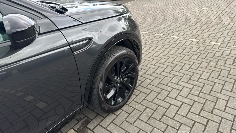Land Rover Discovery Sport 1.5 P270e Dynamic SE 5dr Auto [5 Seat] Station Wagon - Image 22