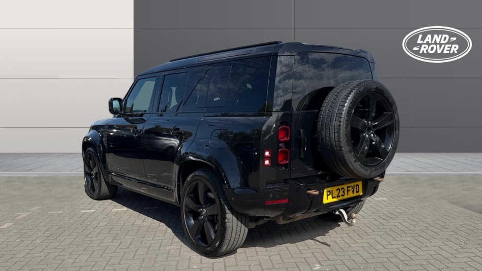 Land Rover Defender 2.0 P400e X-Dynamic HSE 110 5dr Auto Estate - Image 2