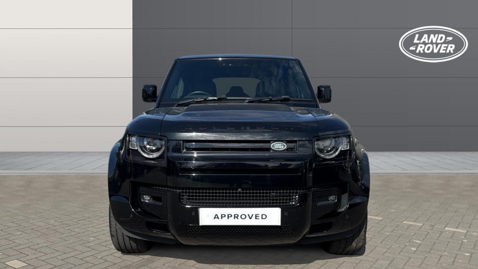 Land Rover Defender 2.0 P400e X-Dynamic HSE 110 5dr Auto Estate - Image 7