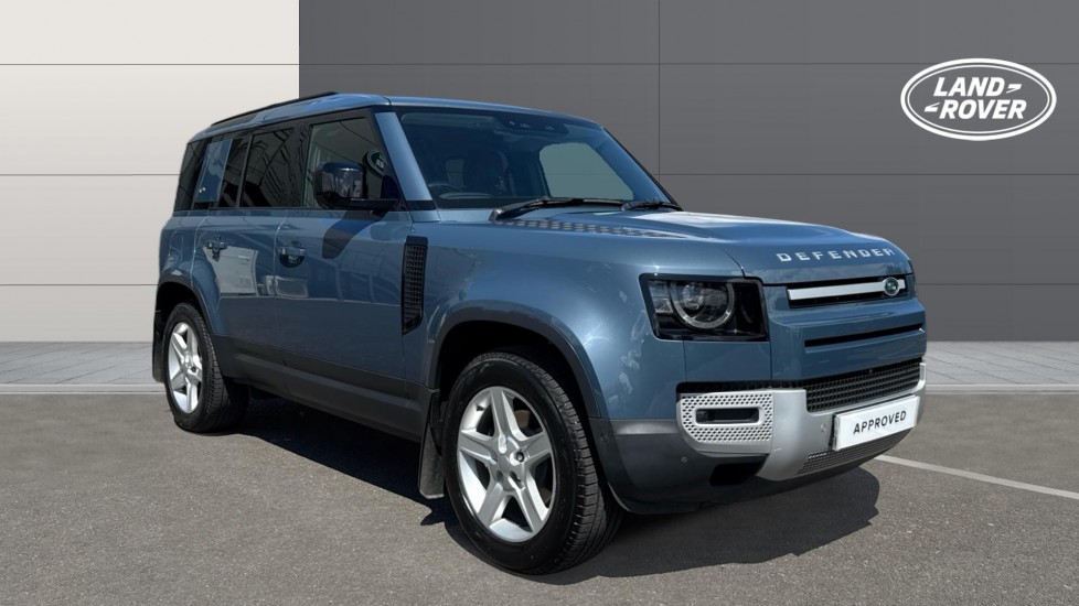 Land Rover Defender 2.0 D240 SE 110 5dr Auto [6 Seat] Diesel Estate - Image 1