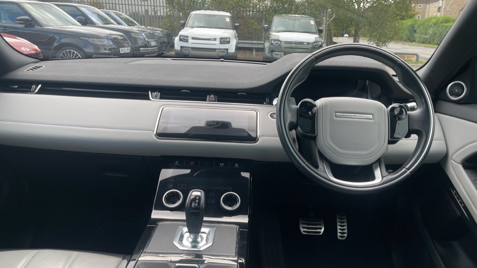 Land Rover Range Rover Evoque 2.0 P250 First Edition 5dr Auto Petrol Hatchback - Image 9
