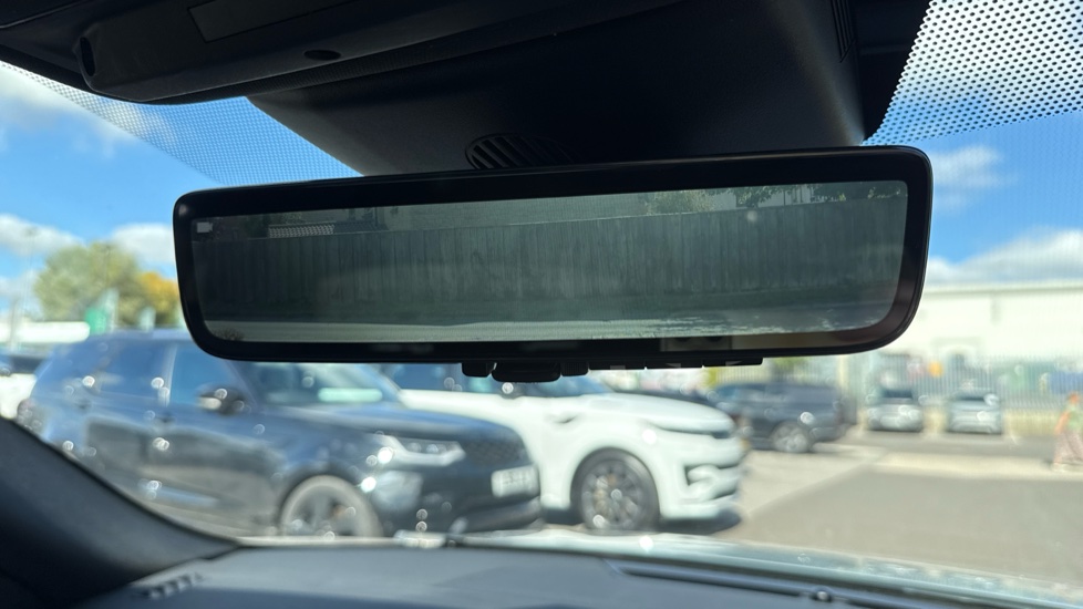 Land Rover Range Rover Evoque 2.0 P250 First Edition 5dr Auto Petrol Hatchback - Image 32