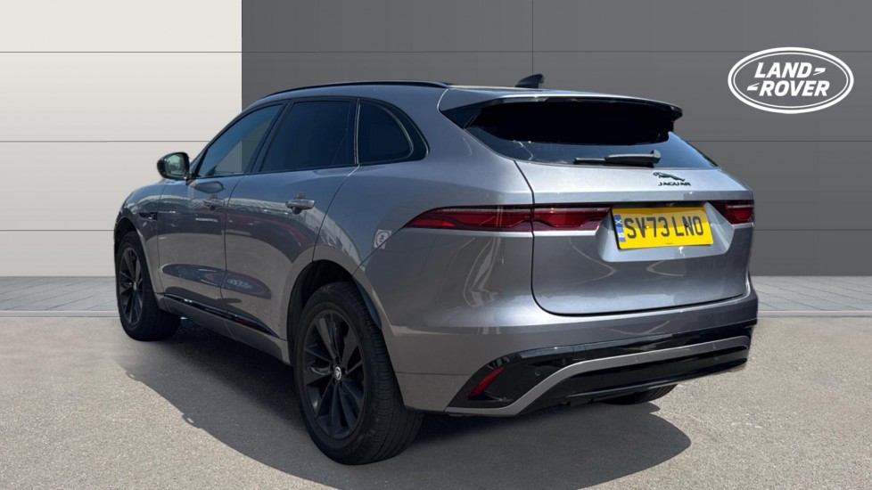 Jaguar F-Pace 2.0 D200 R-Dynamic SE Black 5dr Auto AWD Diesel Estate - Image 2
