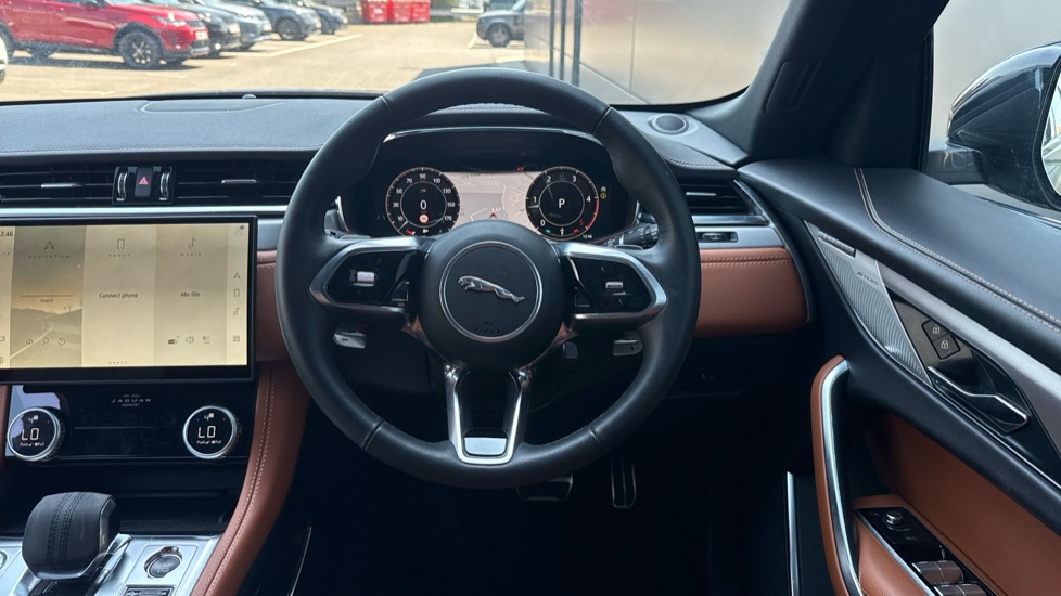 Jaguar F-Pace 2.0 D200 R-Dynamic SE Black 5dr Auto AWD Diesel Estate - Image 15