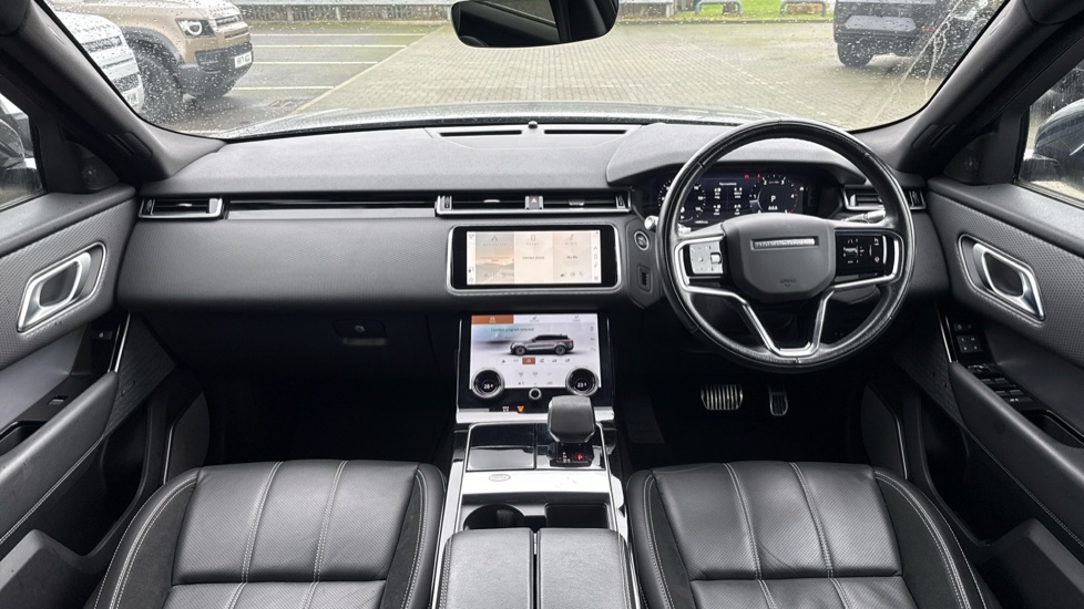 Land Rover Range Rover Velar 2.0 D200 Edition 5dr Auto Diesel Estate - Image 9