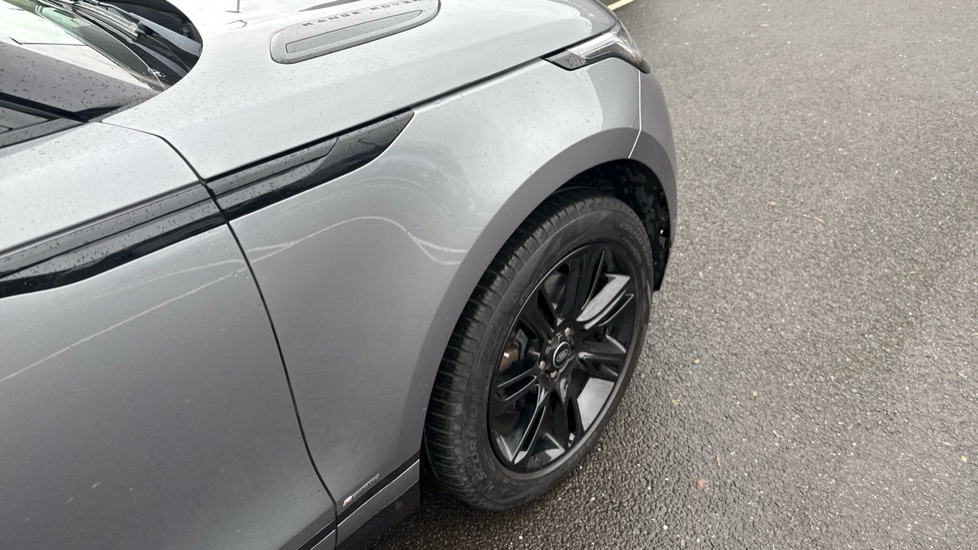 Land Rover Range Rover Velar 2.0 D200 Edition 5dr Auto Diesel Estate - Image 22