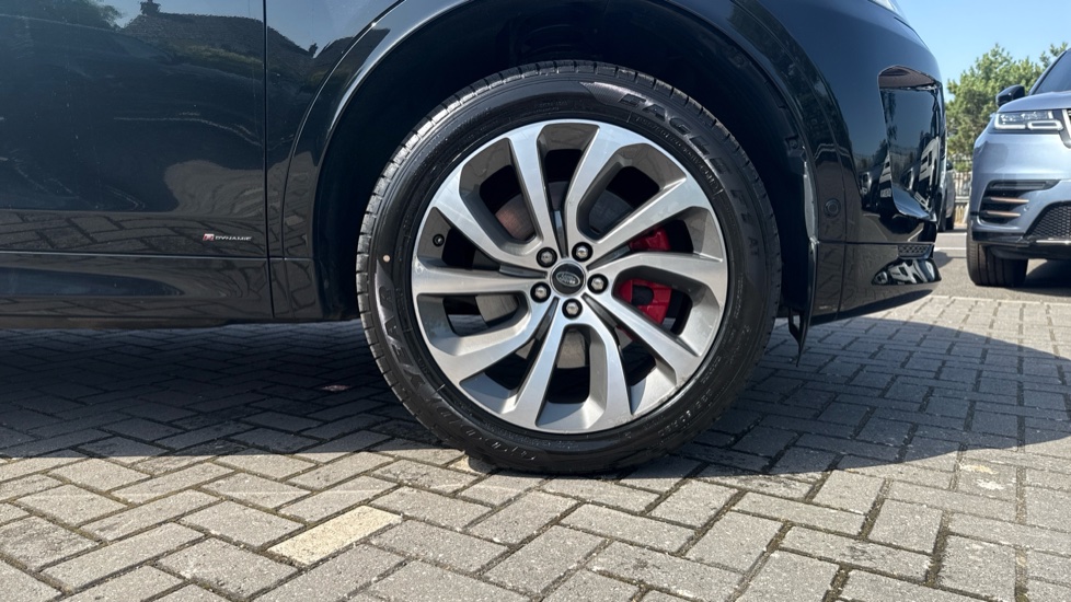 Land Rover Discovery Sport 1.5 P300e R-Dynamic HSE 5dr Auto [5 Seat] Station Wagon - Image 8
