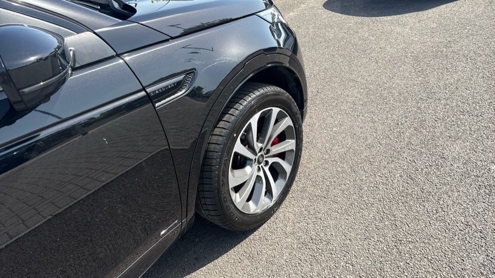 Land Rover Discovery Sport 1.5 P300e R-Dynamic HSE 5dr Auto [5 Seat] Station Wagon - Image 22