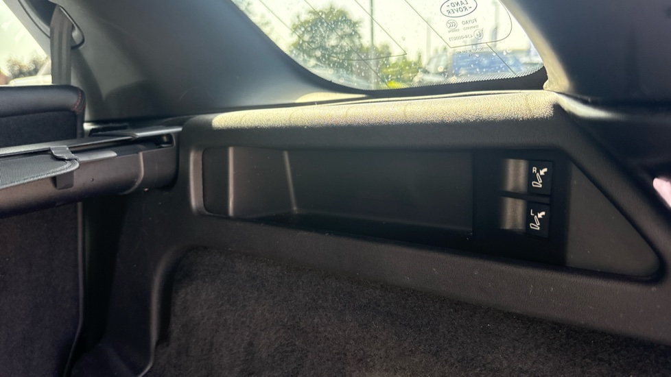 Land Rover Discovery Sport 1.5 P300e R-Dynamic HSE 5dr Auto [5 Seat] Station Wagon - Image 28
