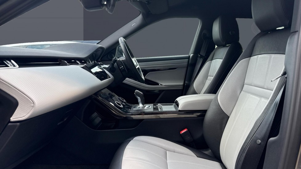 Land Rover Range Rover Evoque 2.0 D200 R-Dynamic S 5dr Auto Diesel Hatchback - Image 3