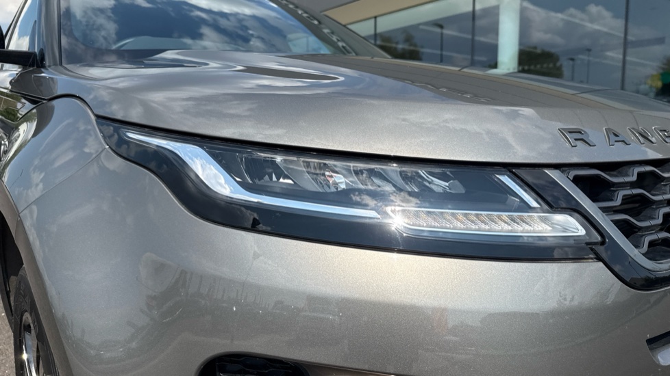 Land Rover Range Rover Evoque 2.0 D200 R-Dynamic S 5dr Auto Diesel Hatchback - Image 17