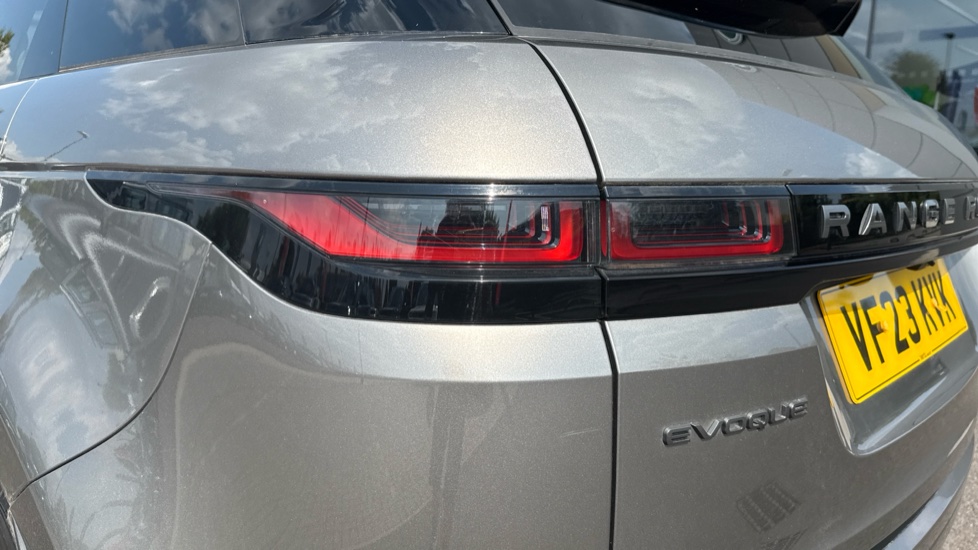 Land Rover Range Rover Evoque 2.0 D200 R-Dynamic S 5dr Auto Diesel Hatchback - Image 19