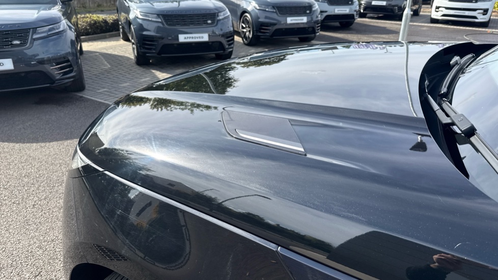 Land Rover Range Rover Sport 3.0 D300 SE 5dr Auto Diesel Estate - Image 25
