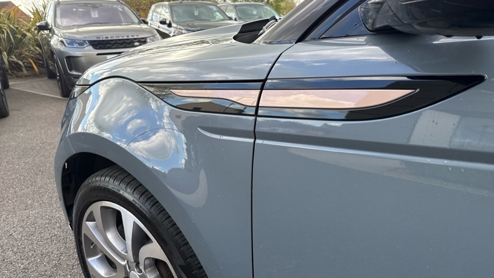 Land Rover Range Rover Evoque 2.0 D180 First Edition 5dr Auto Diesel Hatchback - Image 20