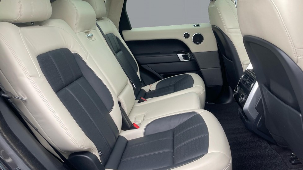 Land Rover Range Rover Sport 3.0 SDV6 Autobiography Dynamic 5dr Auto Diesel Estate - Image 4