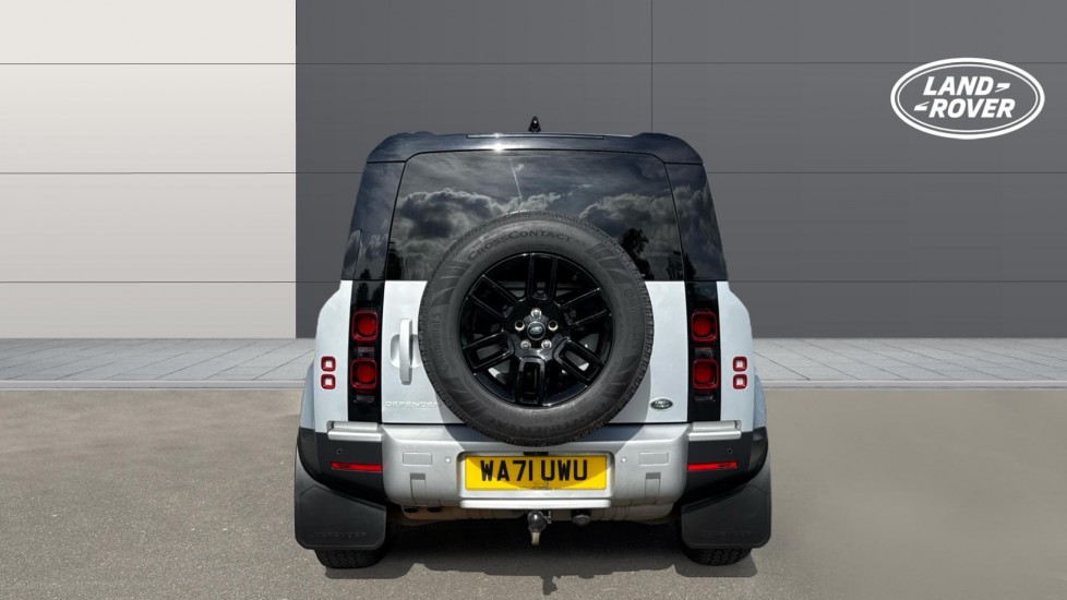 Land Rover Defender 110 Diesel 3.0 D250 Hard Top S Auto [3 Seat] - Image 6