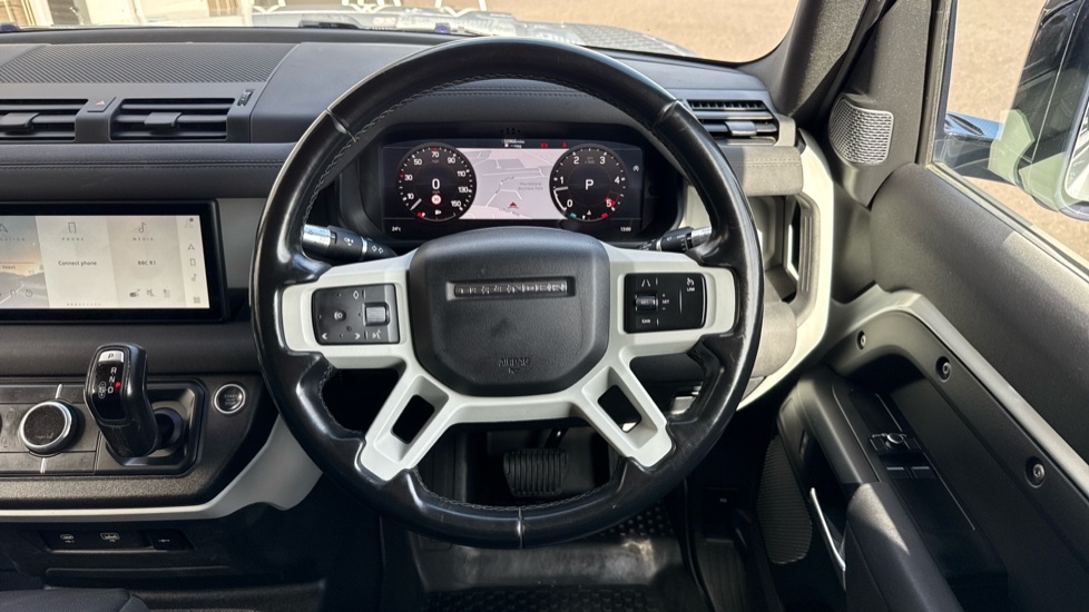 Land Rover Defender 110 Diesel 3.0 D250 Hard Top S Auto [3 Seat] - Image 15