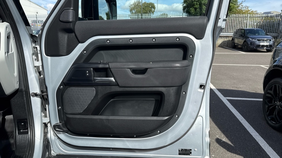 Land Rover Defender 110 Diesel 3.0 D250 Hard Top S Auto [3 Seat] - Image 29