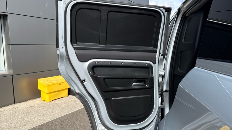 Land Rover Defender 110 Diesel 3.0 D250 Hard Top S Auto [3 Seat] - Image 37