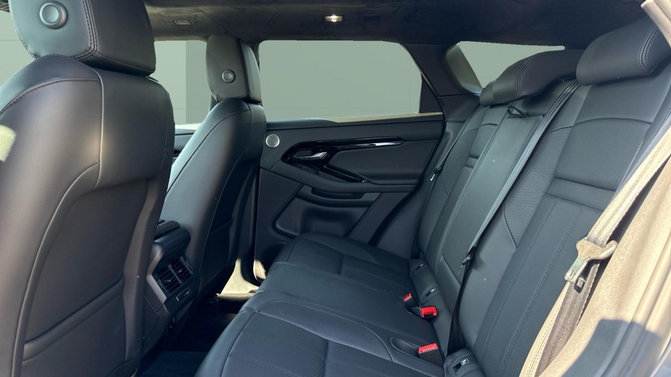 Land Rover Range Rover Evoque 2.0 D200 Autobiography 5dr Auto [Revised] Diesel Hatchback - Image 4